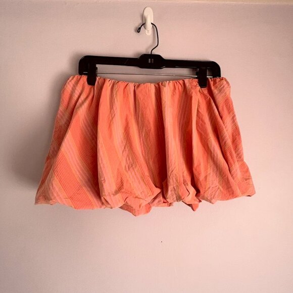 Kimchi Blue Anne Bubble Mini Skort Sz. L - Picture 5 of 7